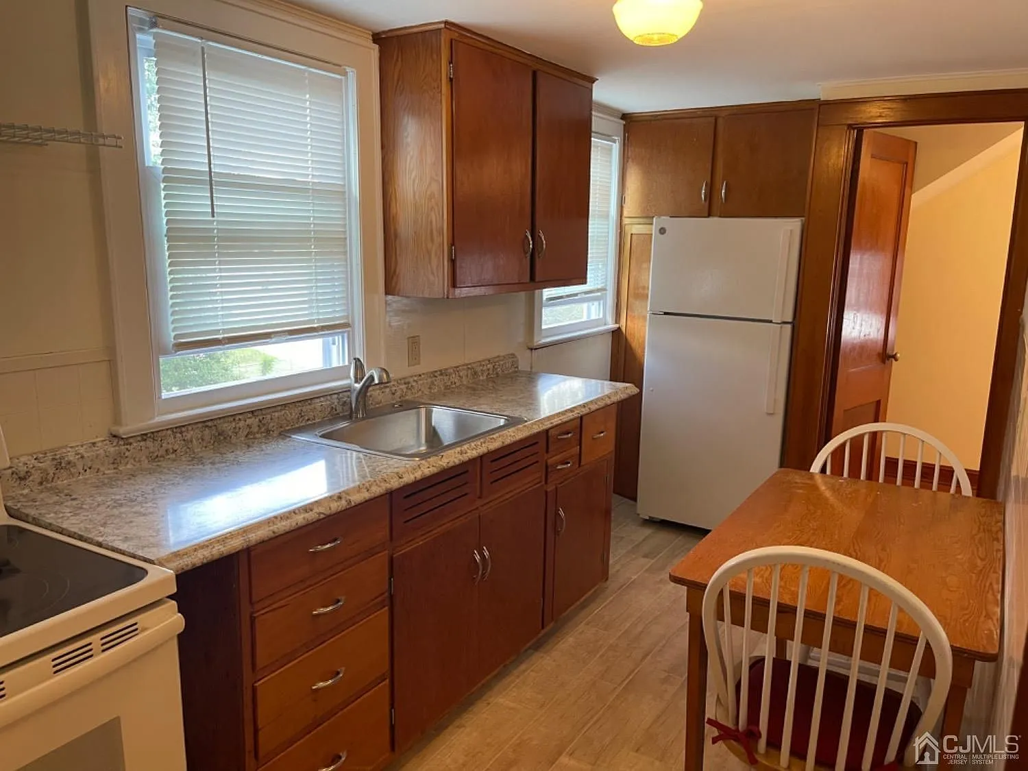 364 Highland St photo 1