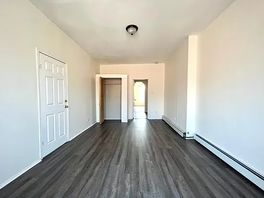 Rented by JAY MICHELLE REALTY LLC | media 10