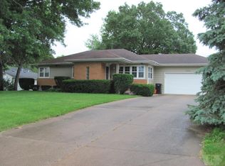 1304 W Finley Ave, Ottumwa, IA 52501