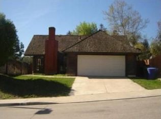 8 Black Oak Dr, Pomona, CA 91766