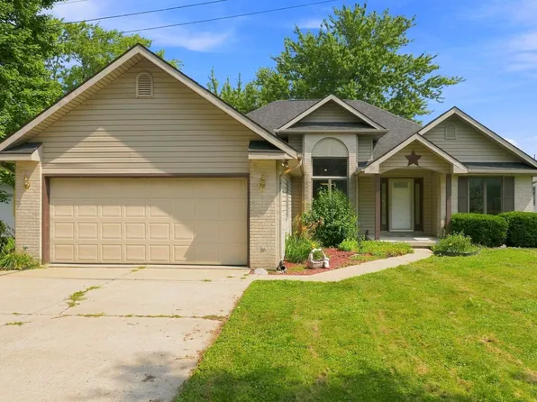 2988 N Knoll Dr, Macy, IN 46951