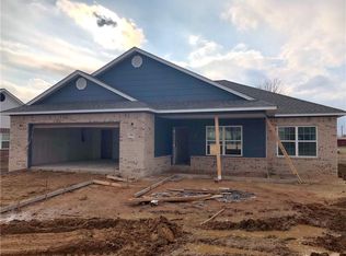 106 Meadow Dr, Roland, OK 74954