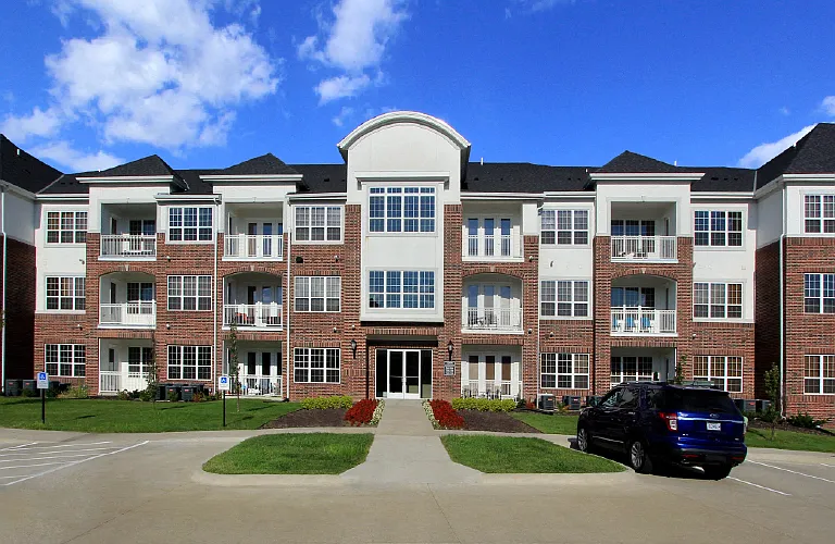 BelleMeade Apartments — Photo 24