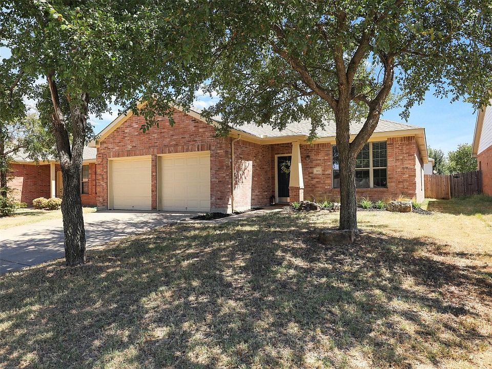 1st image of 2823 Westover Dr