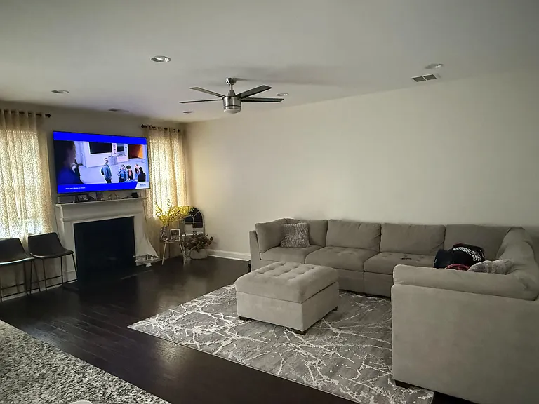 166 Savoth Ln — Photo 4