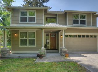 8015 NE 185th St, Kenmore, WA 98028