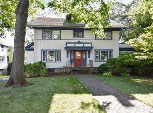416 Washington Ave, Pelham, NY 10803