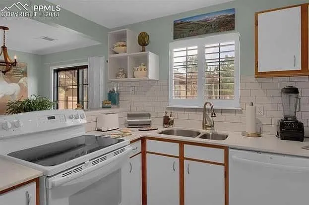 2197 Denton Grv #103 — Photo 3