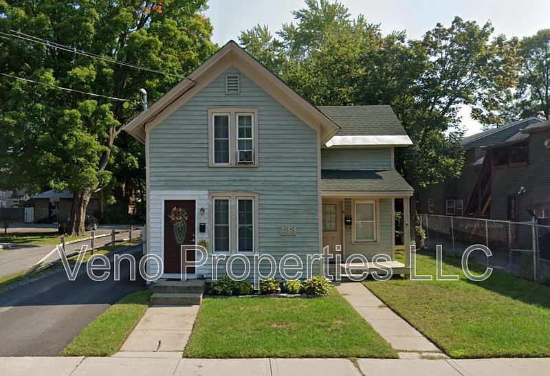 1st image of 133 Bay St APT A