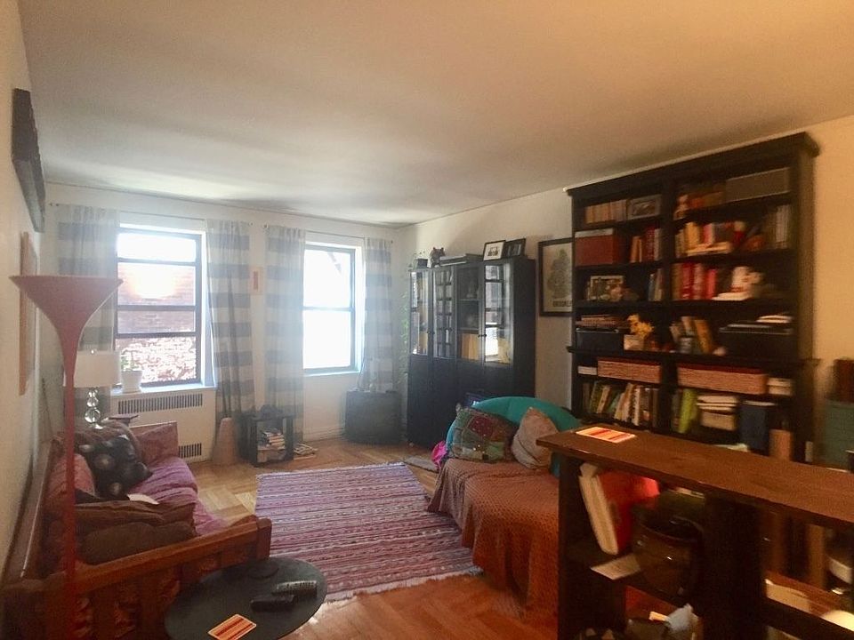 1st image of 560 W 218th St APT 3F