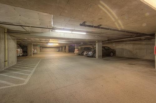 Garage Parking