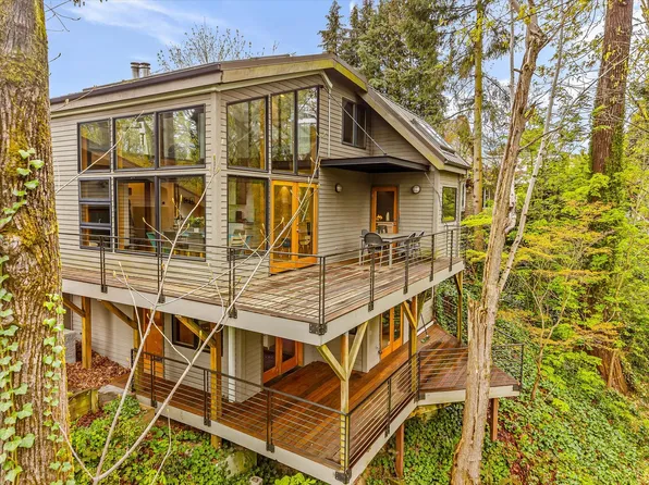 6100 Ravenna Ave NE, Seattle, WA 98115