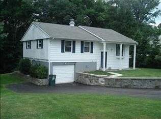 21 Bass Rd, Mahopac, NY 10541