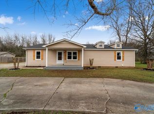 117 Mandy Dr, Hazel Green, AL 35750