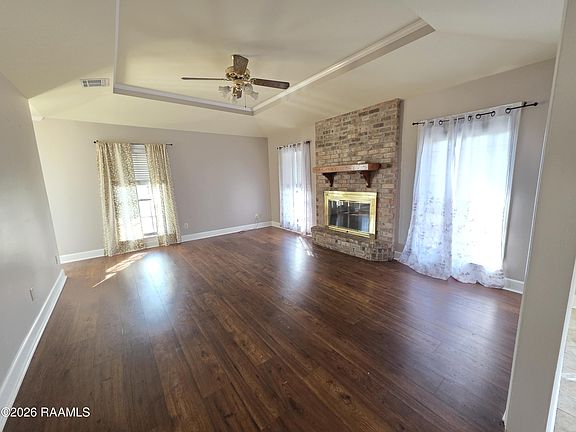 2nd image of 104 Pathway Ln