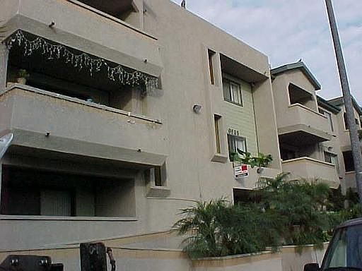 3rd image of 6635 Orizaba Ave APT 305