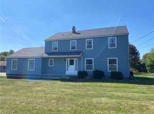 13410 Auburn Rd, Chardon, OH 44024