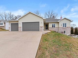 104 Riverview Dr, Beaver Dam, WI 53916