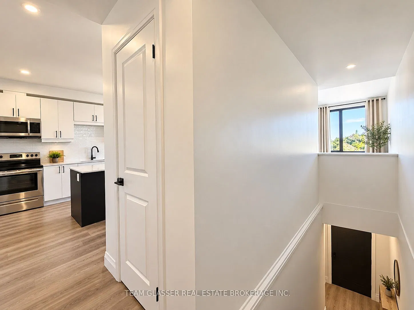 2 bed, $2,350 — Photo 3