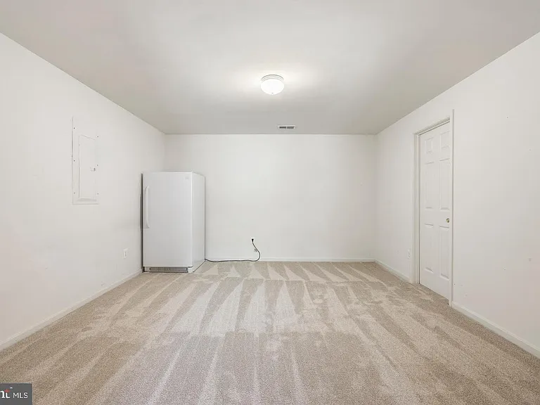 21916 Bellair Ct — Photo 39