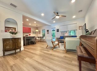 859 NE 121st St, North Miami, FL 33161