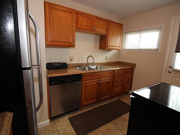 5th image of 4127 Chandler Dr