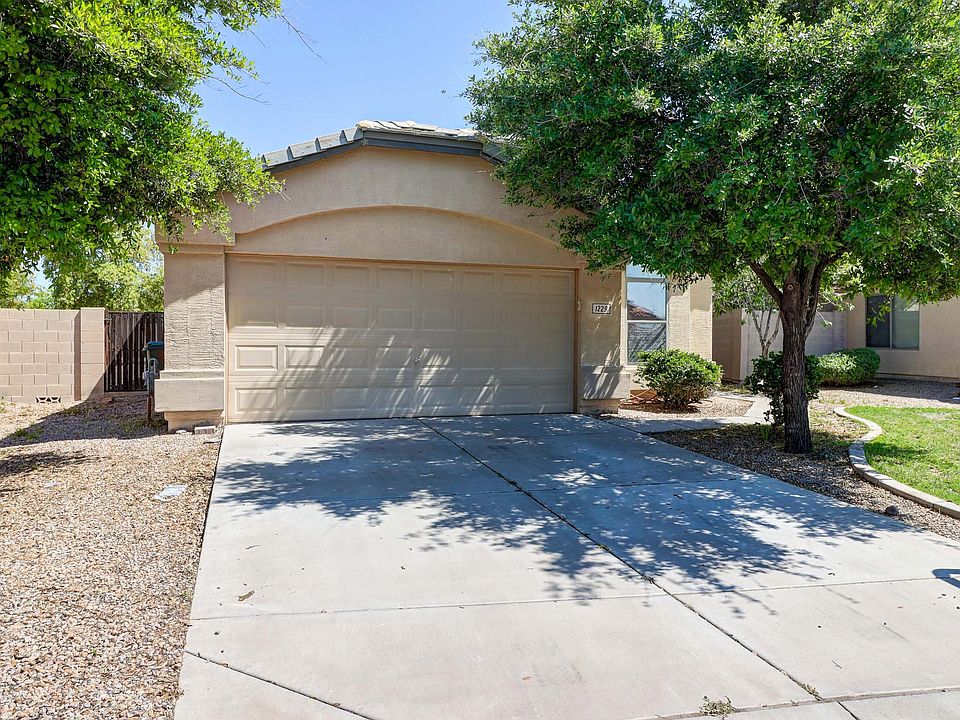 1st image of 1229 N 157th Ln