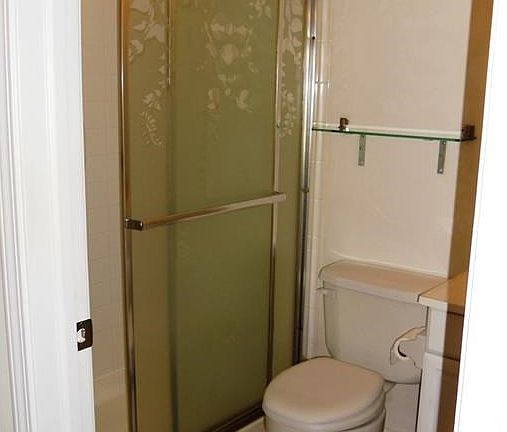 5th image of 51 Port Robert Dr APT A