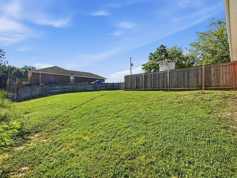 4881 Traxx St — Photo 50