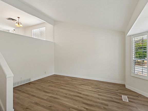 5th image of 8138 S Angel St
