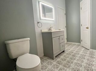 175 Gladstone St, Cranston, RI 02920