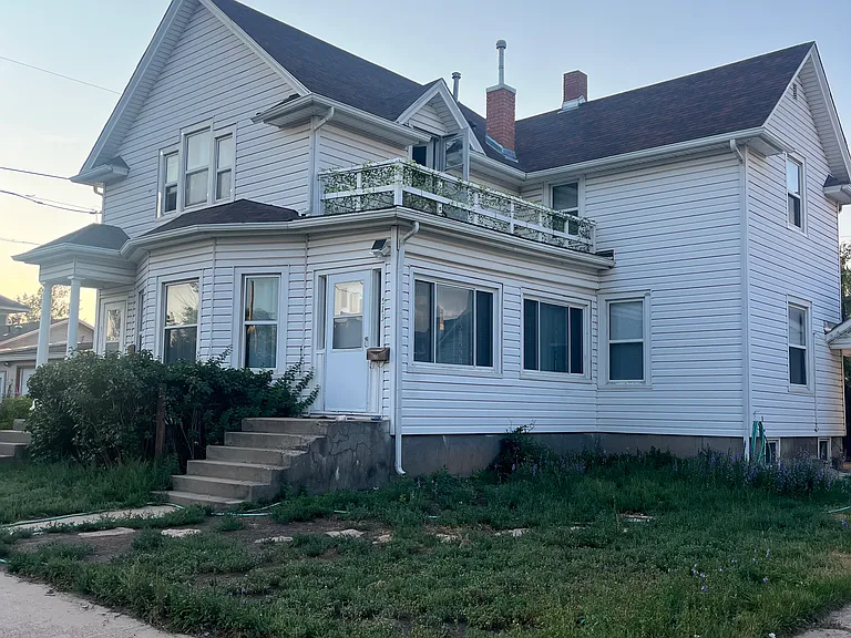 511 E Kearney St — Photo 1