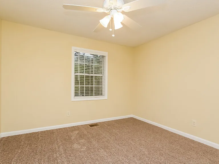 1610 Summit Rdg — Photo 13