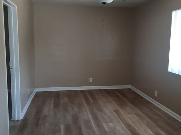 3rd image of 11934 Acacia Ave #377