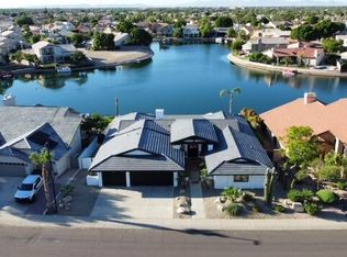 5655 W Arrowhead Lakes Dr, Glendale, AZ 85308