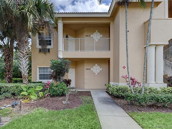 3rd image of 8909 Sandshot Ct #5311