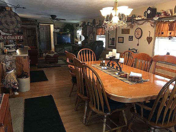 3rd image of 1200 County Road 263