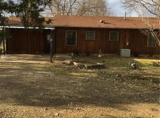 820 Shipley Dr, Waldron, AR 72958