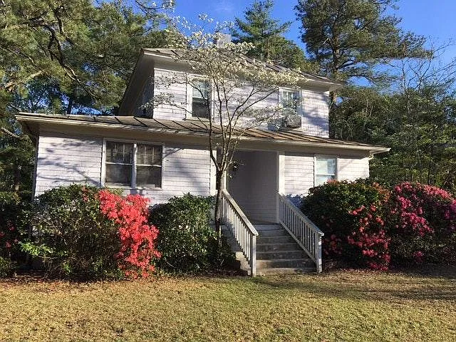 1 bed, 600 sqft, $975 — Photo 2