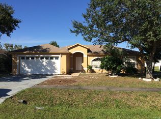 542 Oak Branch Cir, Kissimmee, FL 34758