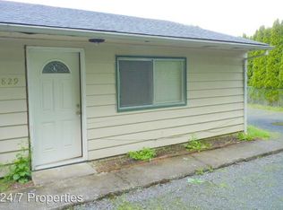 829 N Molalla Ave, Molalla, OR 97038