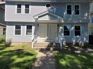 128 Woodmont St, Springfield, MA 01104