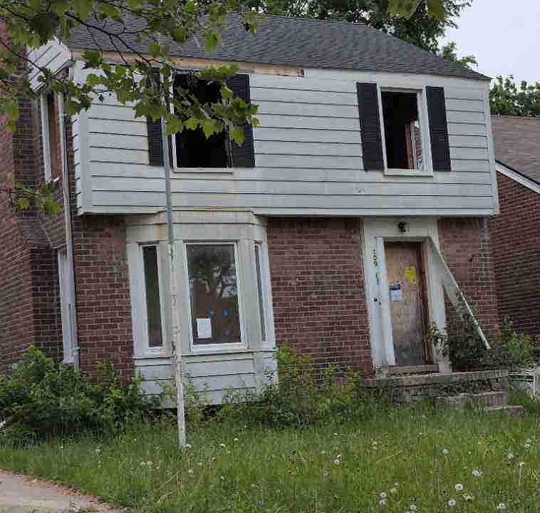 10901 Lakepointe
