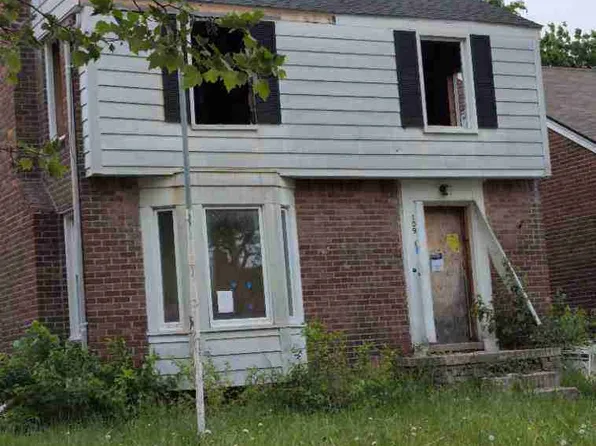 10901 Lakepointe St, Detroit, MI 48224