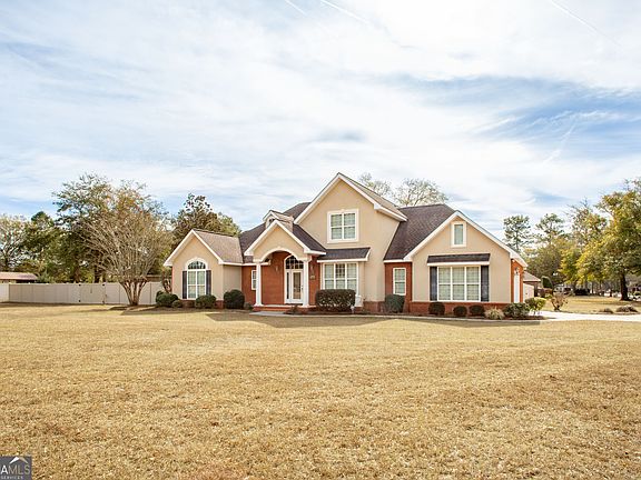 2nd image of 4150 Central Ave