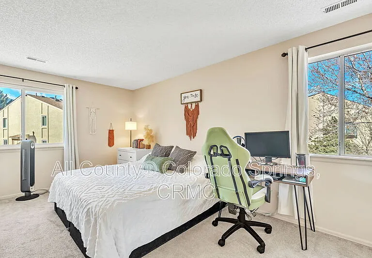 916 Tenderfoot Hill Rd #203 — Photo 12