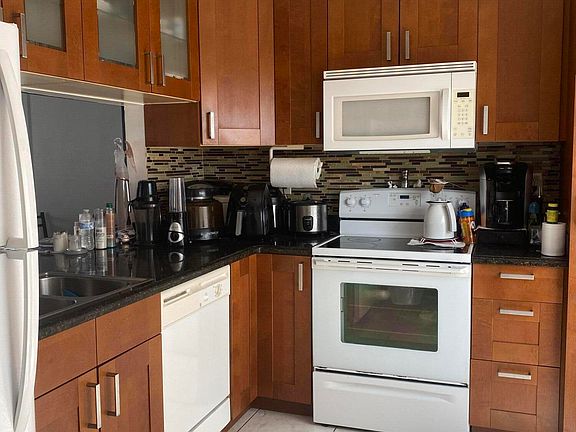4th image of 1564 Ferngran Avenue #44 A