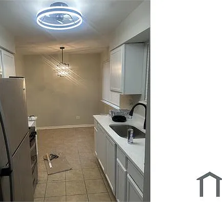 8924 S Parnell Ave — Photo 1