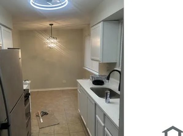 8924 S Parnell Ave, Chicago, IL 60620