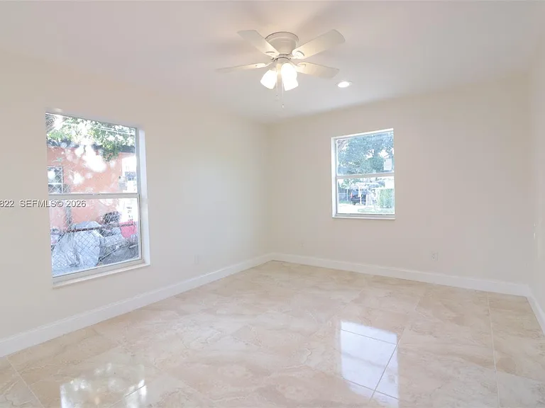 3014 NW 6th St — Photo 14